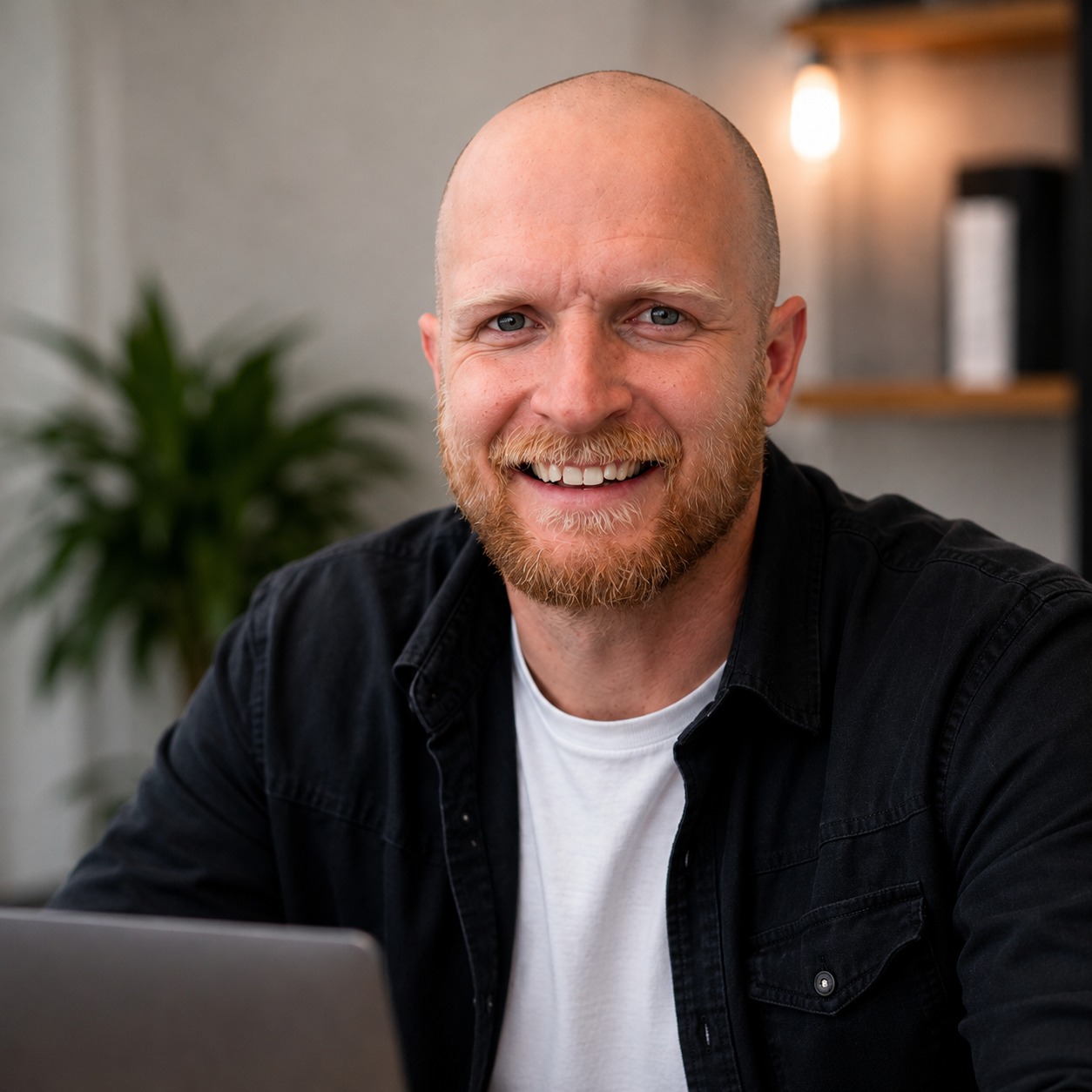 Dan Bradshaw, founder of Saunton AI